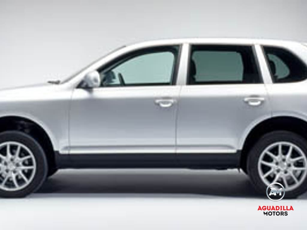 2005 Porsche Cayenne Tiptronic's photo