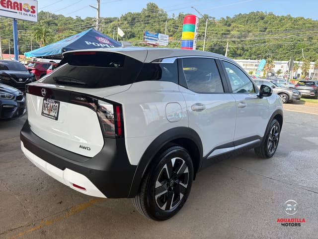 Nissan Kicks SV AWD 2026