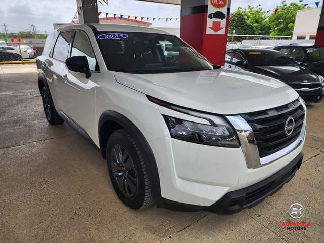 2023 Nissan Pathfinder S