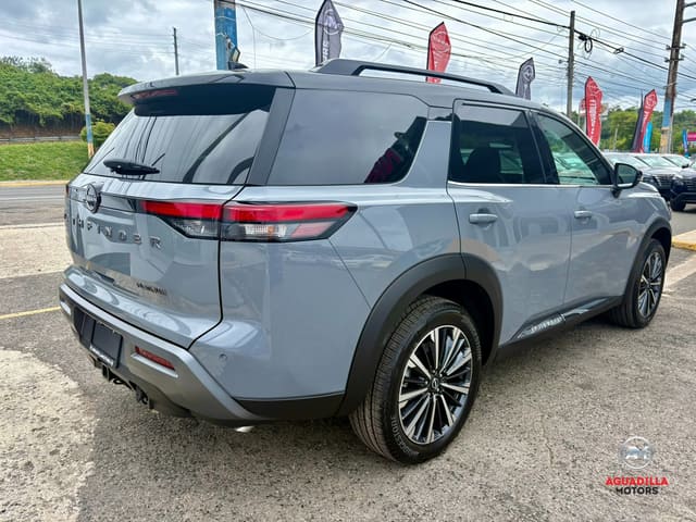 Nissan Pathfinder Platinum 2026