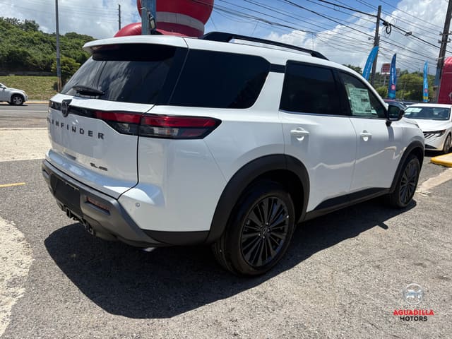 Nissan Pathfinder SL AWD 2026