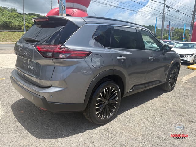 Nissan Rogue Dark Armor 2026