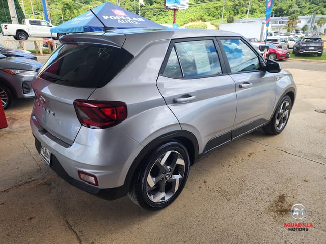 2025 Hyundai Venue SE