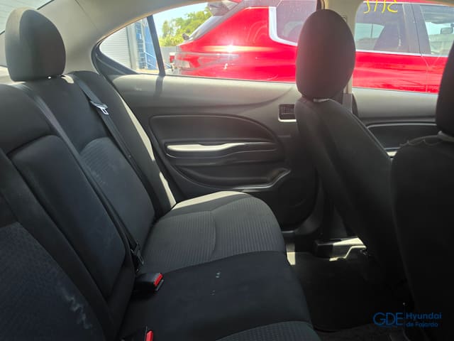 2024 Mitsubishi Mirage G4 ES