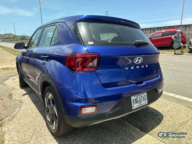 2025 Hyundai Venue SE