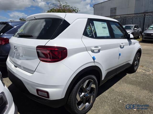 2026 Hyundai Venue SE