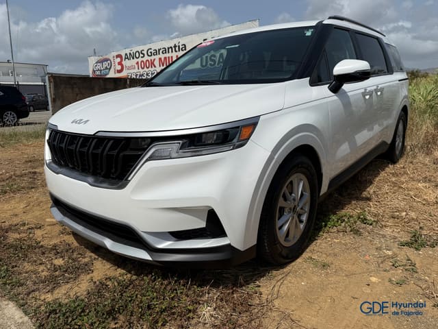 2024 Kia Carnival LX