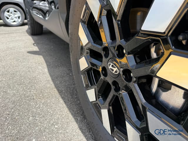 2026 Hyundai Santa Cruz SE