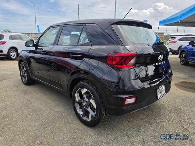 2025 Hyundai Venue SE