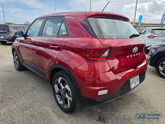 2025 Hyundai Venue SE