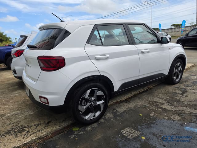 2025 Hyundai Venue SE