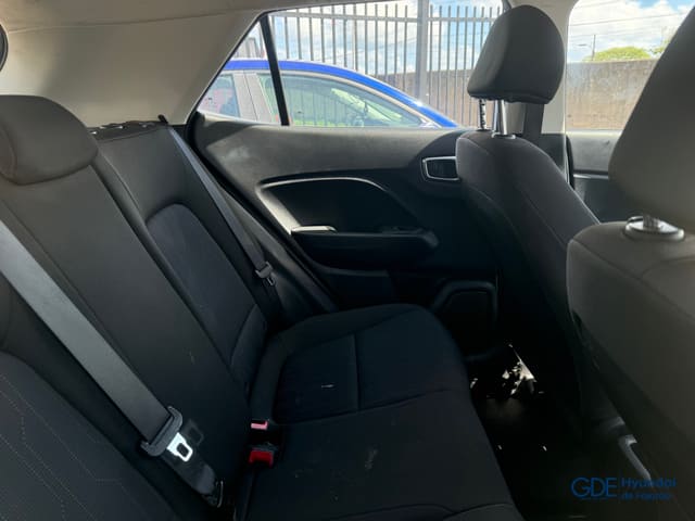 2025 Hyundai Venue SE