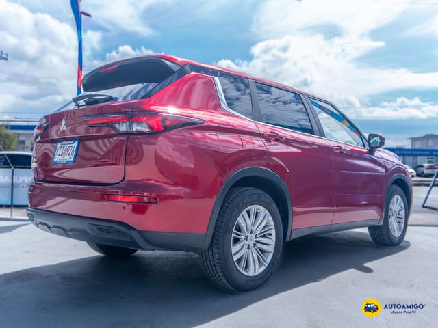 2024 Mitsubishi Outlander