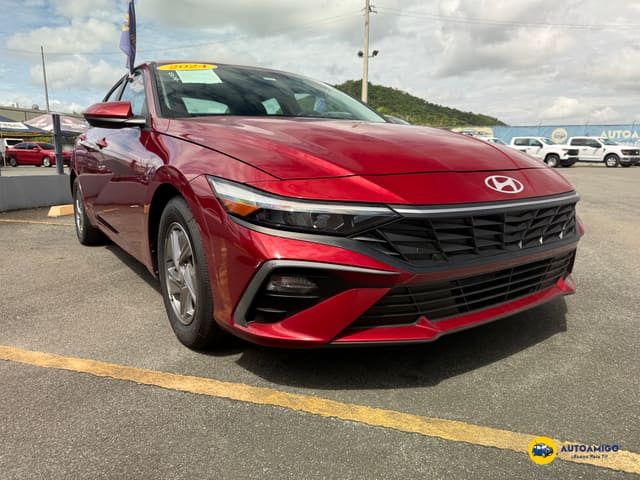 2024 Hyundai Elantra SE