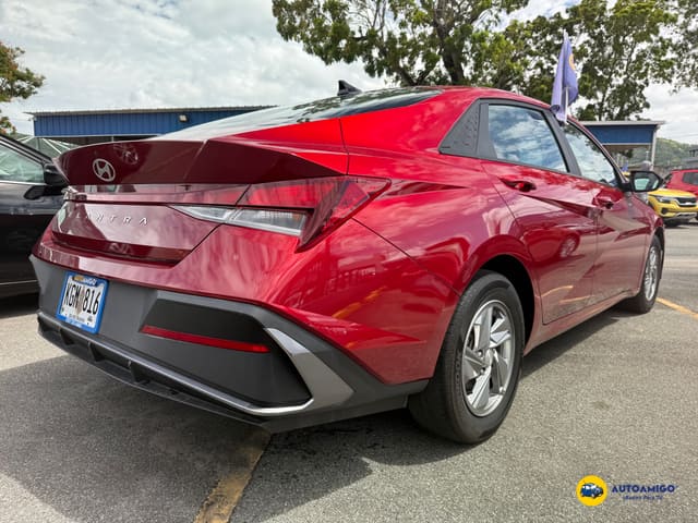 2024 Hyundai Elantra SE