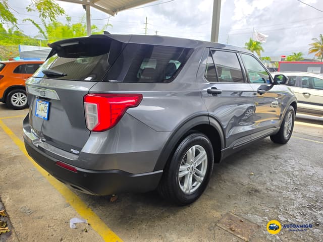 2022 Ford Explorer Base