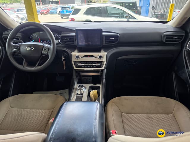 2022 Ford Explorer Base