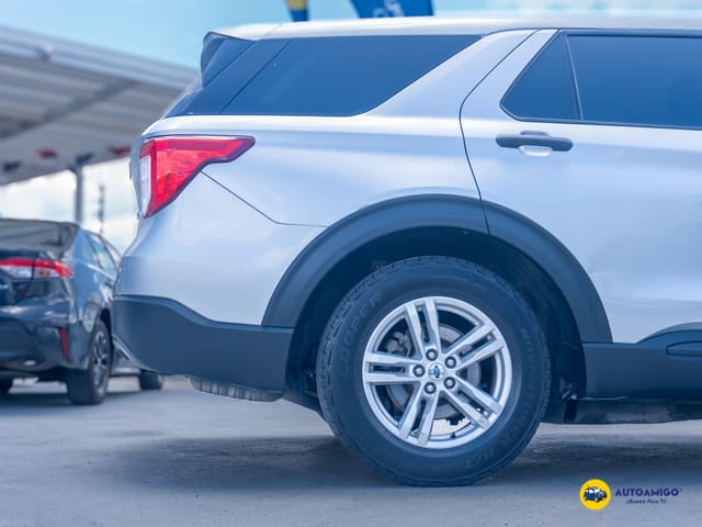 2022 Ford Explorer Base