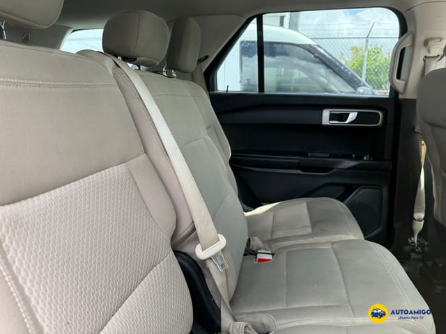 2022 Ford Explorer Base