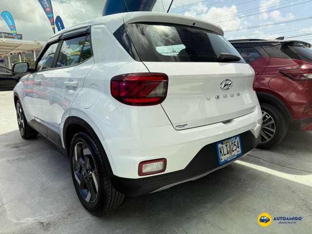 2024 Hyundai Venue SE