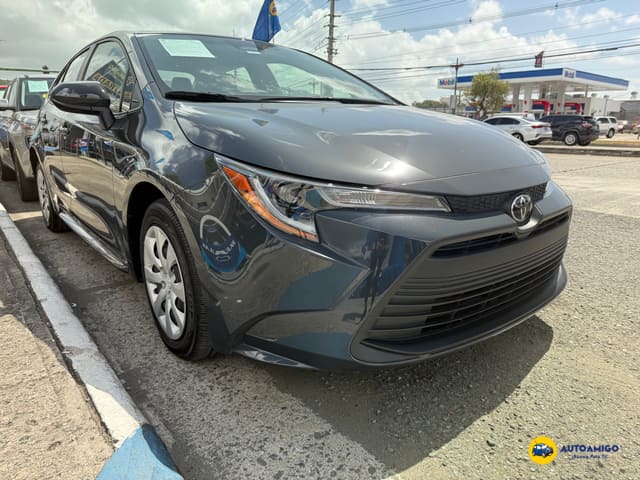 2025 Toyota Corolla LE