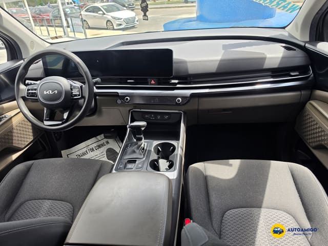 2025 Kia Carnival LX