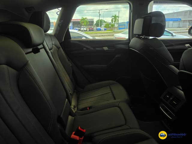 2024 Audi Q5 S line Premium Plus