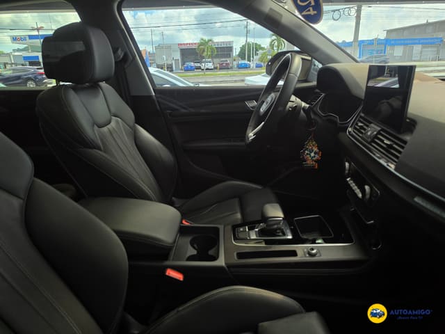 2024 Audi Q5 S line Premium Plus