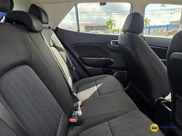 2025 Hyundai Venue SE