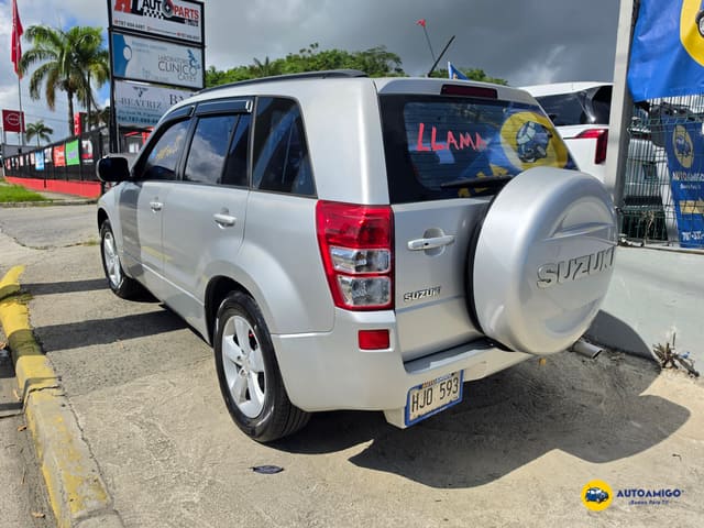 2009 Suzuki Grand Vitara Luxury