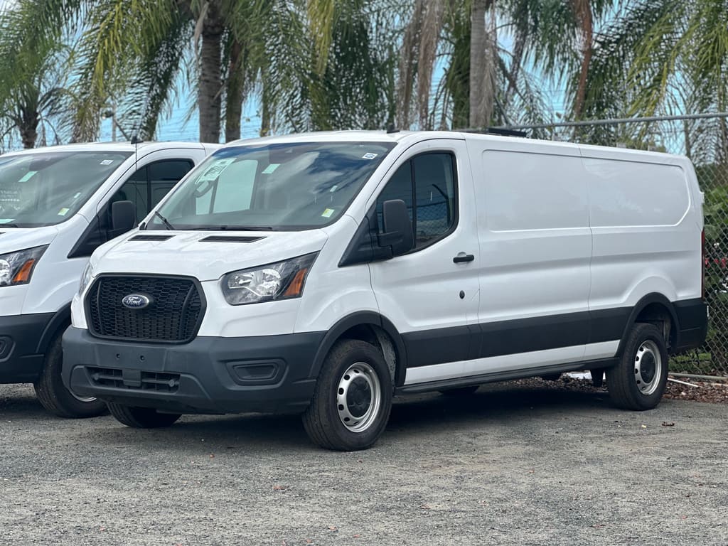 2023 Ford Transit Van Base's photo