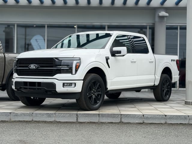 Ford F-150 Platinum 2025