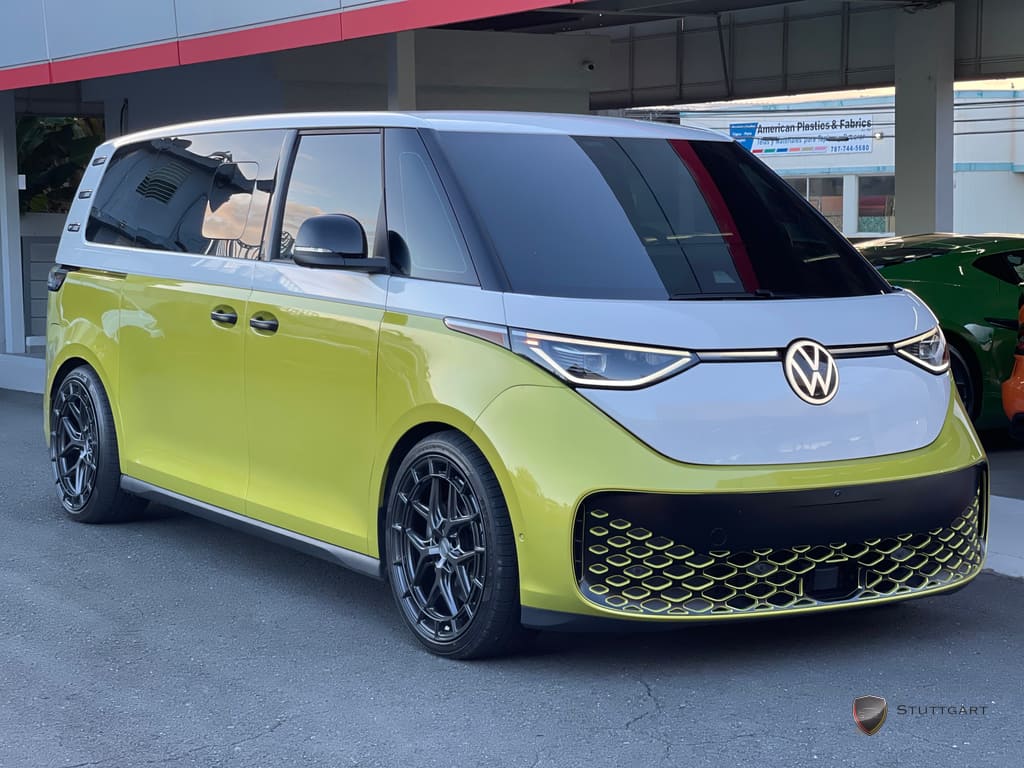 2025 Volkswagen ID. Buzz 1st Edition's photo