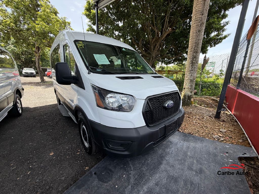 2021 Ford Transit Passenger Van's photo