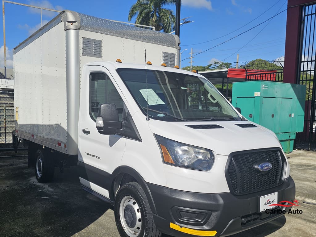 2021 Ford Transit Chassis Cab Base's photo
