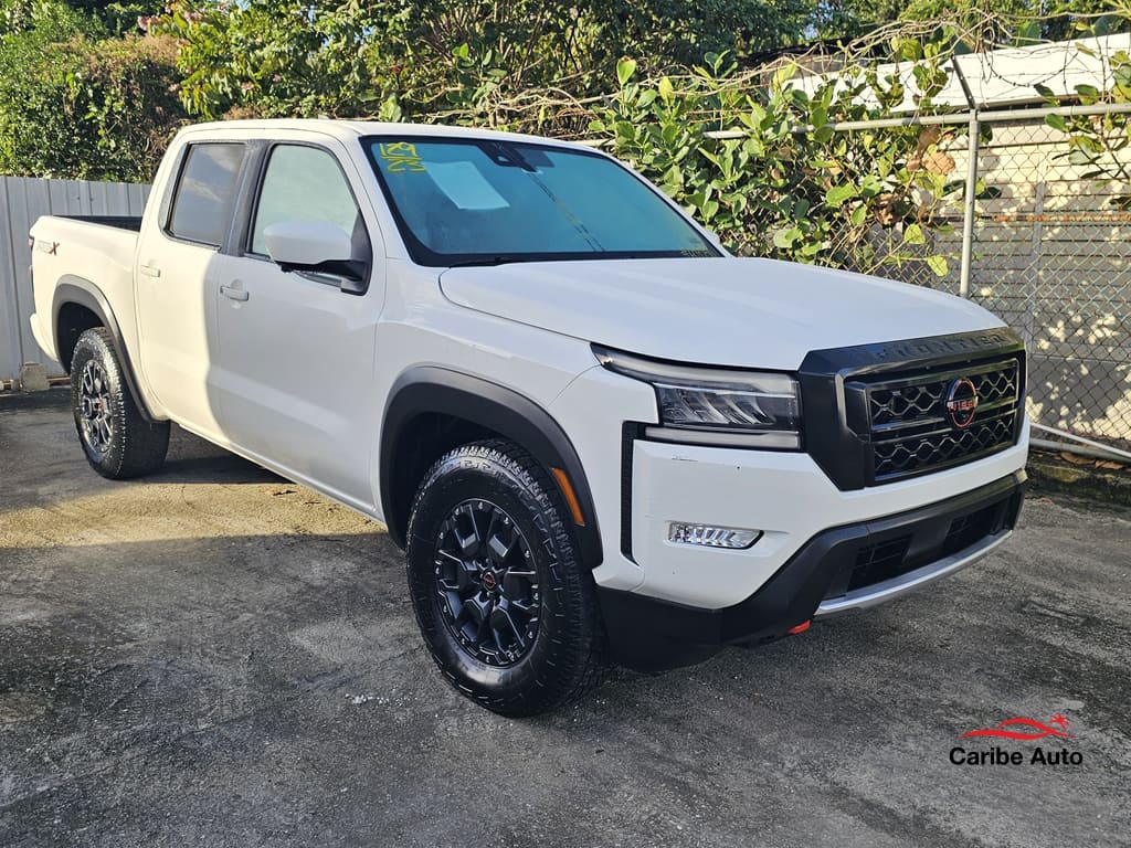 2023 Nissan Frontier's photo