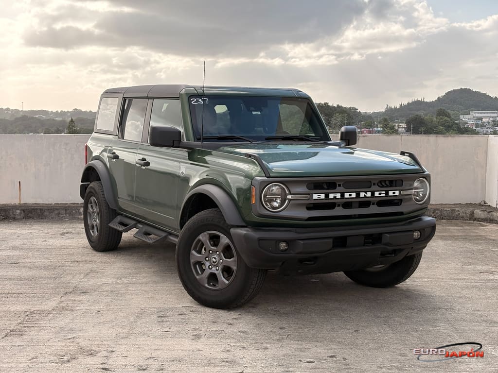 2024 Ford Bronco 4-Door Big Bend's photo