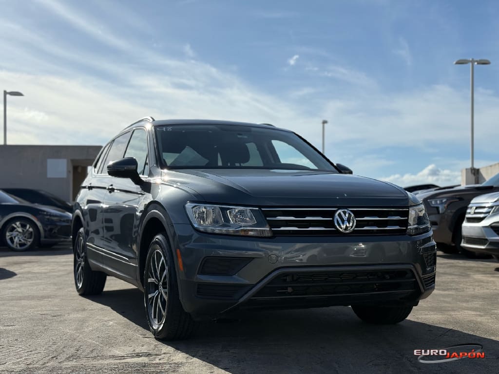 2021 Volkswagen Tiguan S's photo