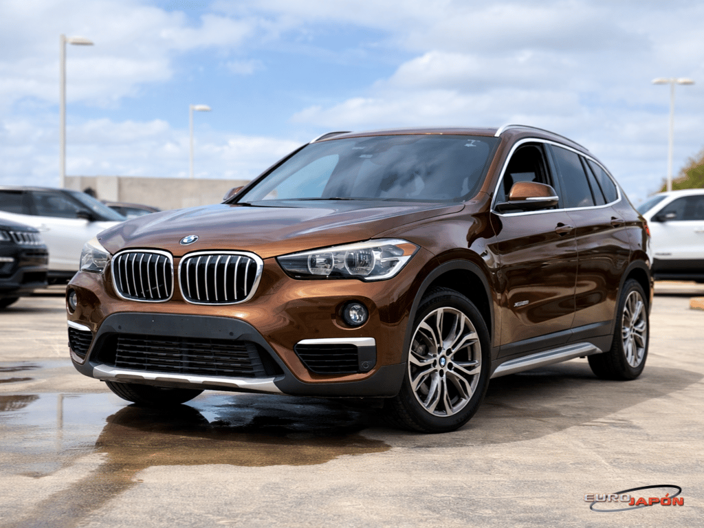 2016 BMW X1 xDrive28i's photo