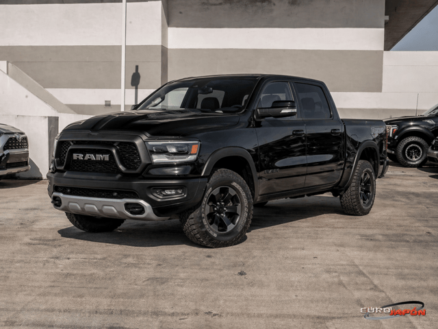 RAM 1500 4WD CREW REBEL 2022