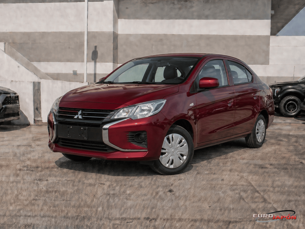 2021 Mitsubishi Mirage ES CVT's photo