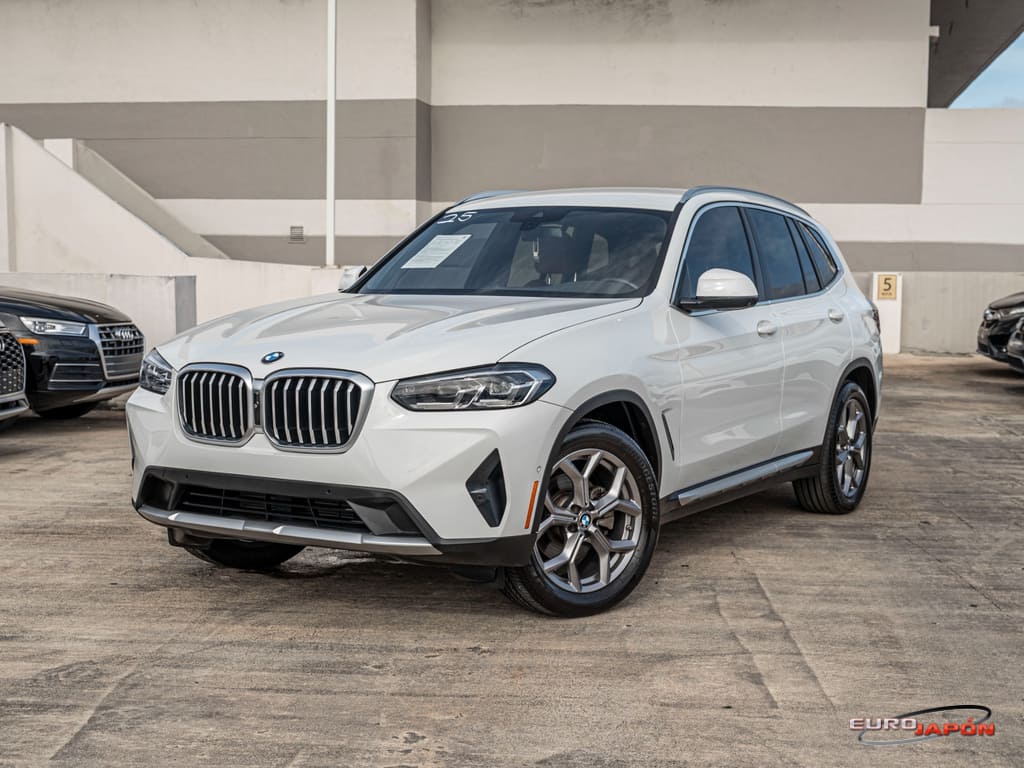 2023 BMW X3 sDrive30i's photo