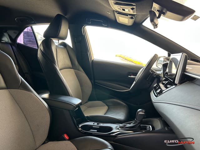 2024 Toyota Corolla Hatchback XSE