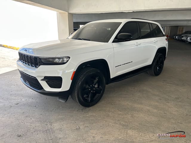 JEEP GRAND CHEROKEE SUV ALTITUDE 2023