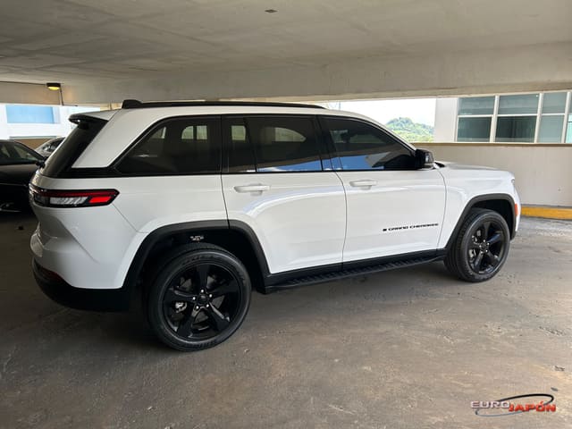 JEEP GRAND CHEROKEE SUV ALTITUDE 2023