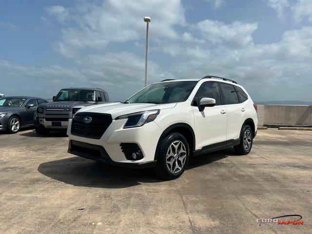 2023 Subaru Forester Premium