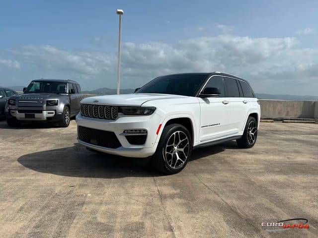 2023 Jeep Grand Cherokee Summit Reserve