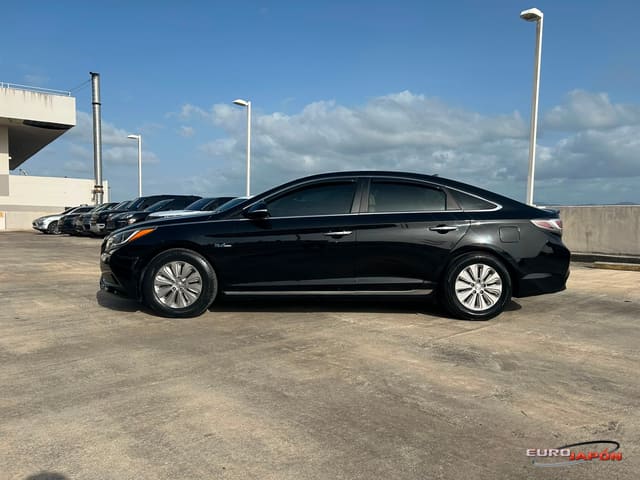 2017 Hyundai Sonata Hybrid SE