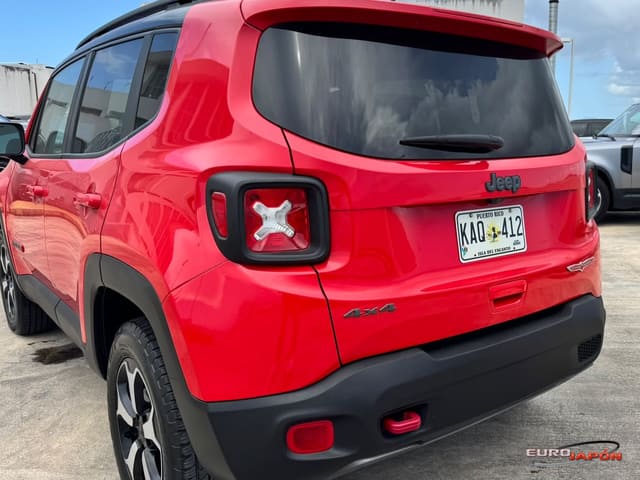 2022 Jeep Renegade Trailhawk