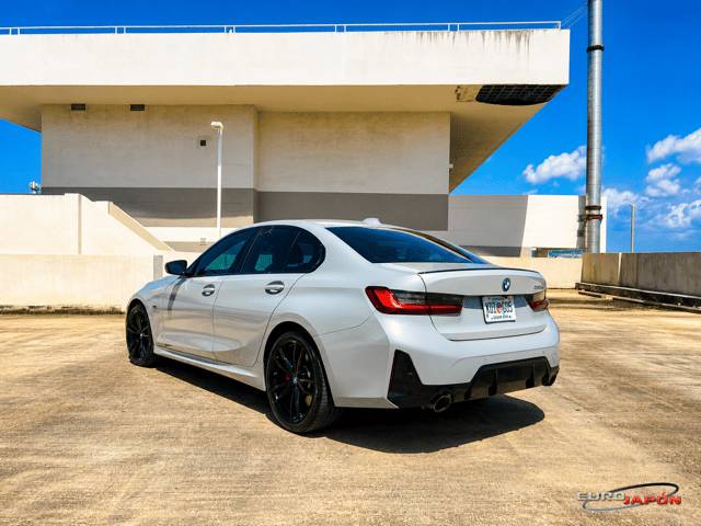 2023 BMW 3 Series 330e